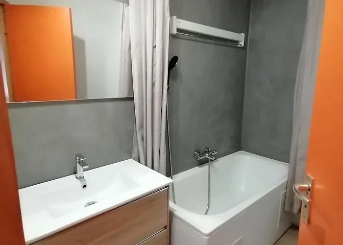 Duplex 3 Pieces Au Pied Des Pistes, 6 Pers. - Fr-1-181-2515 *